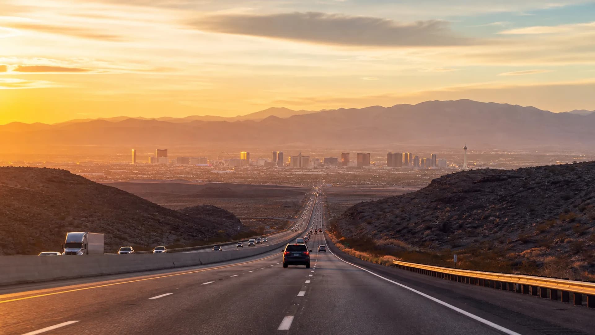 Desert corridor opening toward the Las Vegas valley from Southern California | Las Vegas Relocation Services Desert corridor opening toward the Las Vegas valley from Southern California